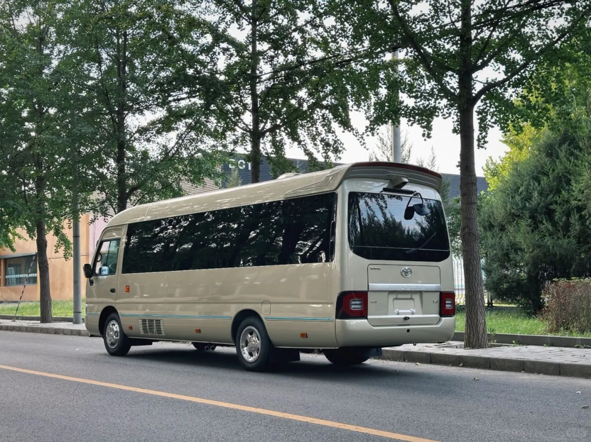 为什么大型活动离不开它？解析大巴租赁在交通组织与运力调度中的关键作用及科学规划指南